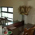 Riverview House את'לון