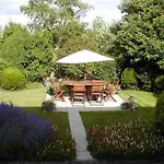 Country house Riverview House