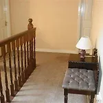 Riverview House Атлон