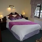 Riverview House * Атлон
