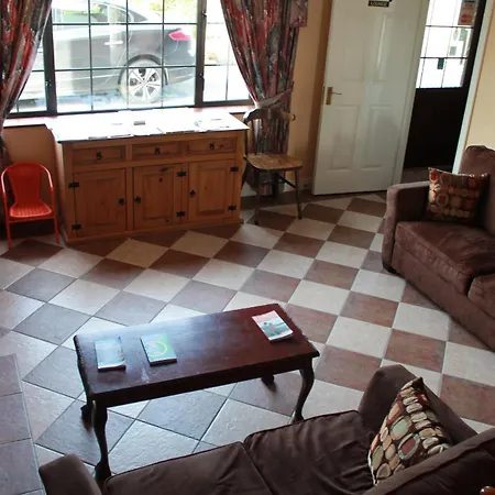 Landhaus Riverview House