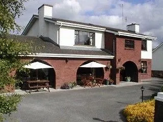 Riverview House *