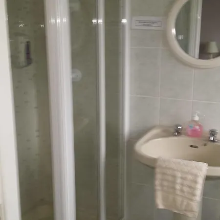 Riverview House Летний дом Атлон